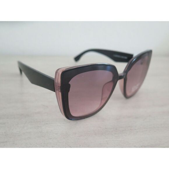 Jessica Simpson J6129 OXRS Women\'s Oversized Black/Pink Sunglasses